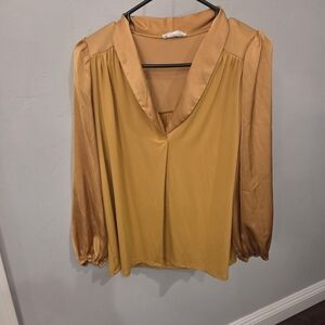 Chic Mustard Women's Blouse